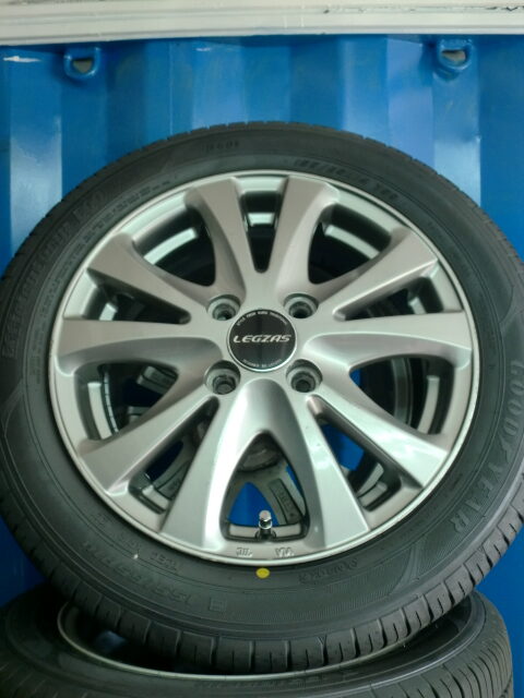 Tirebox Sendai 4本価格 軽自動車など 155 65r14 グッドイヤー Eg01 14x4 5j 45 100 4h タイヤ未使用と中古ホイールのセット品でおすすめ Tirebox Sendai 4本価格 軽自動車など 155 65r14 グッドイヤー Eg01 14x4 5j 45 100 4h タイヤ未使用と中古ホイールのセット品でおすすめ