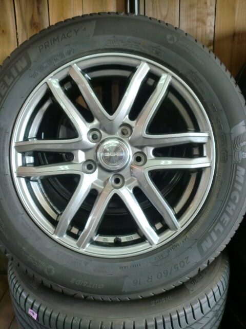 Tirebox Sendai 4本価格 350 ノア Voxyなど 5 60r16 ミシュラン プライマシー4 Sg E 16ｘ6 5j 53 114 3 5h タイヤ残溝約5 5 6ｍｍ タイヤ製造年 19ｘ1 ｘ3