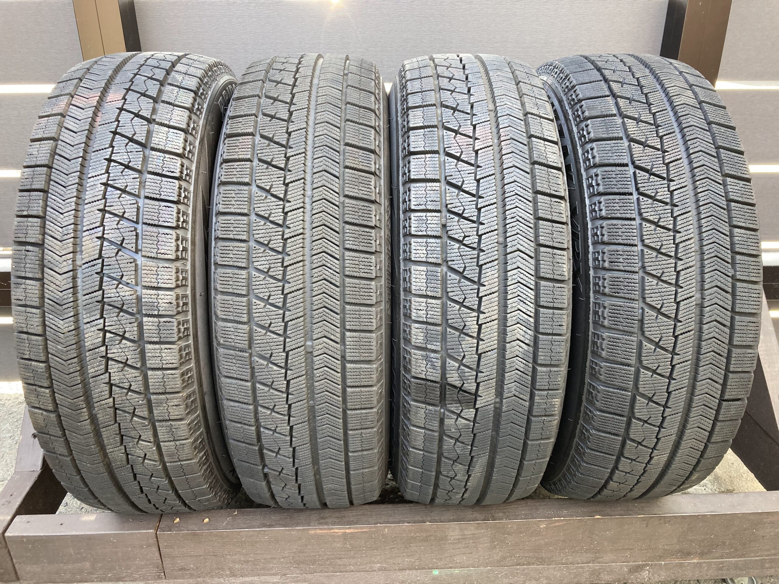 TireBox Sendai | ブリヂストン ブリザック VRX 185/65R15 18年製