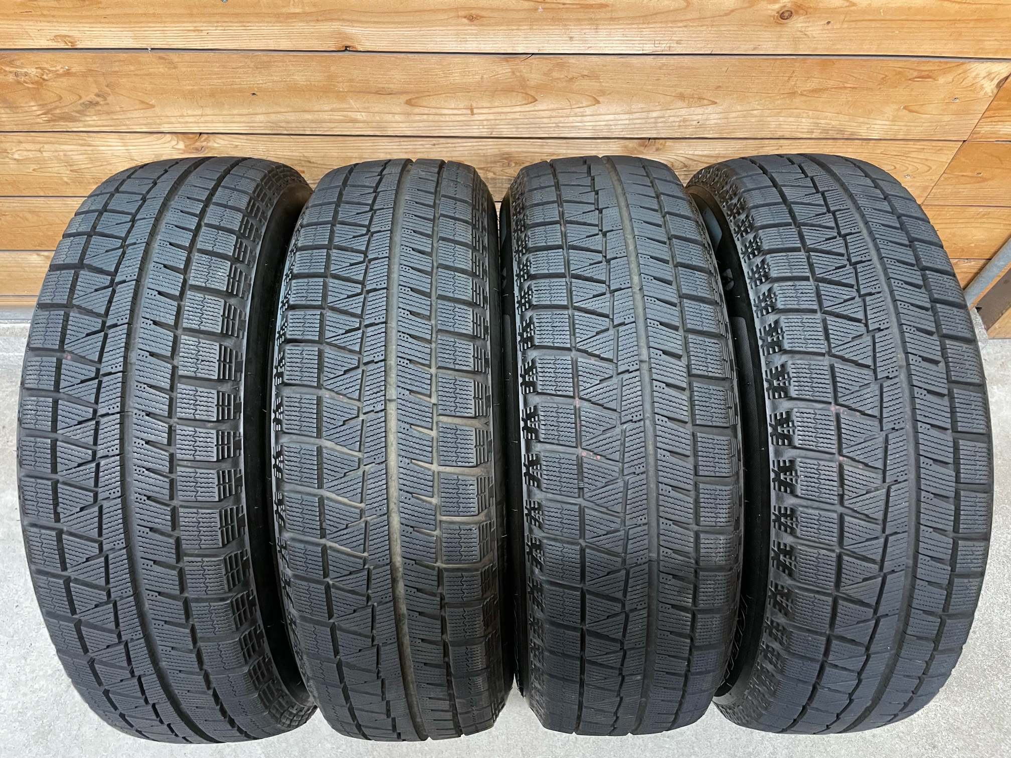 ブリヂストン 195/65R15 アイスパートナー 2 2018年製  4本