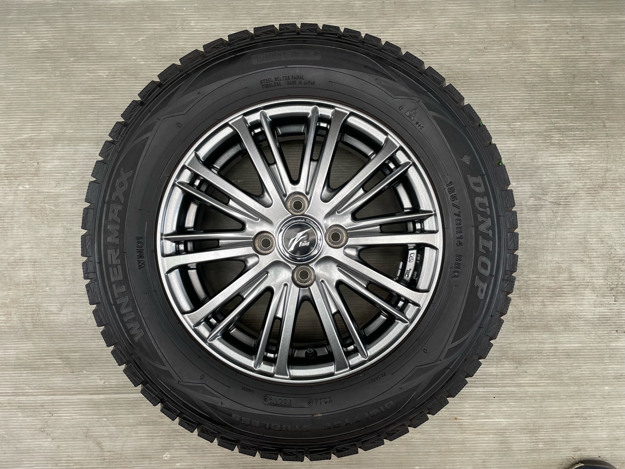 TireBox Sendai | 4本税込価格￥35200- フリードなど 185/70R14